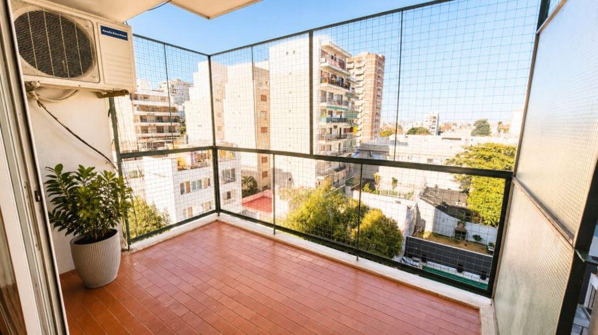 Foto de 4 ambientes en Alquiler refaccionado, luminoso, amplio y silencioso, imagen 1