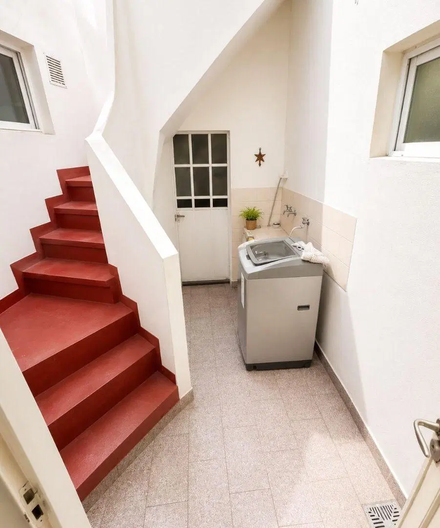 Hermosa Casita reciclada con Estilo Propio con gran potencial y Terraza Propia 4