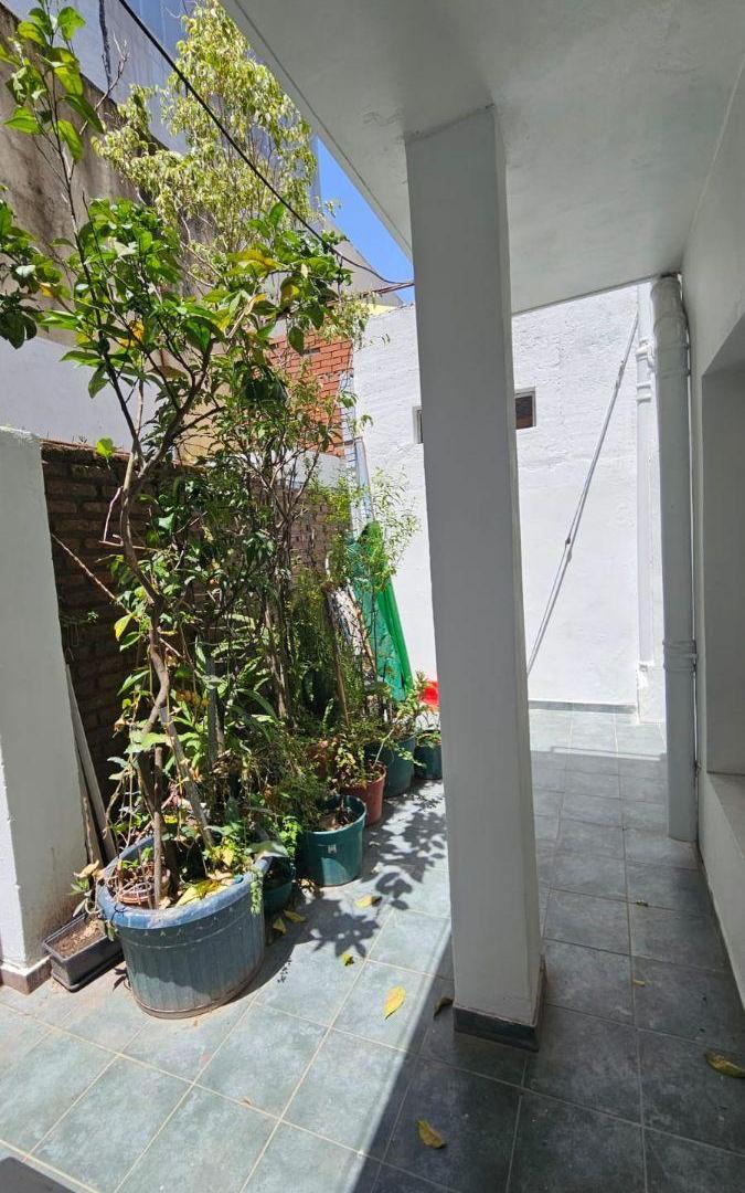 Foto de Hermoso PH 3 ambientes muy luminoso y amplio, imagen 1