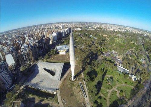VENTA Departamento  Av. Poeta Lugones. Piso 8. Externo. Con balcón y vista al parque 4