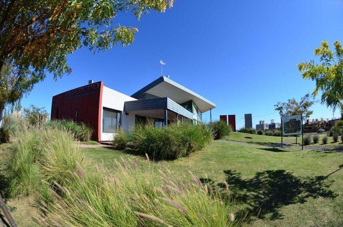 LOTE | VALLE CERCANO | APTO DÚPLEX.
