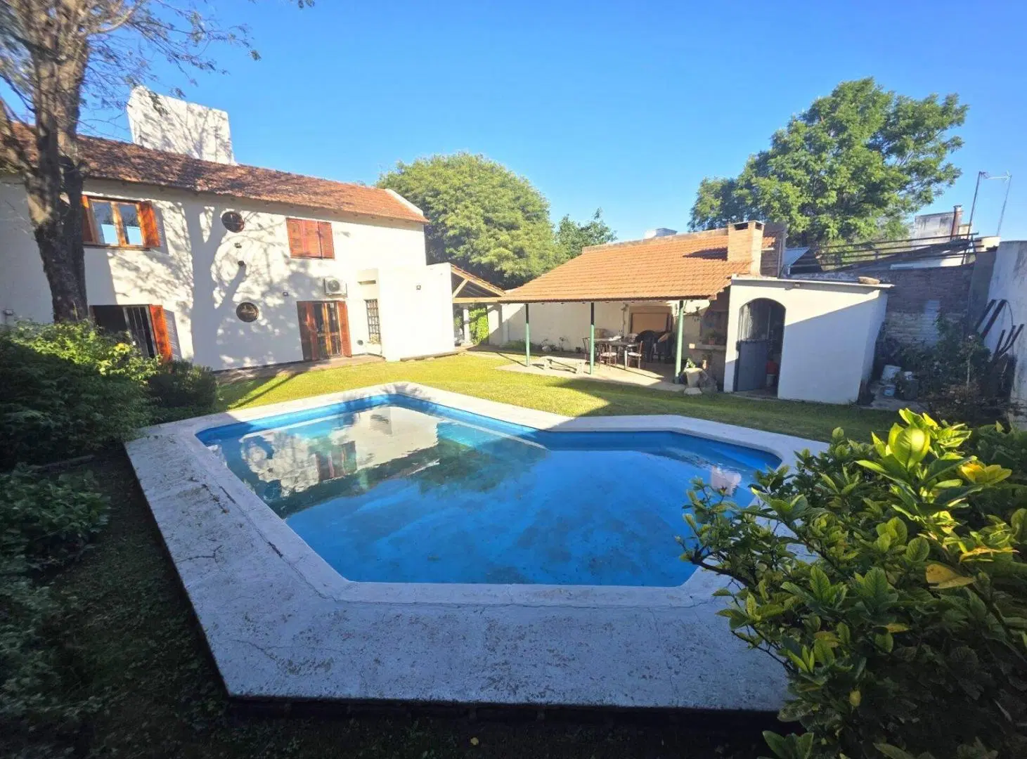 PABLO BUITRAGO   |  PABLO EHRLICH  |   Bº LA  SALLE 2