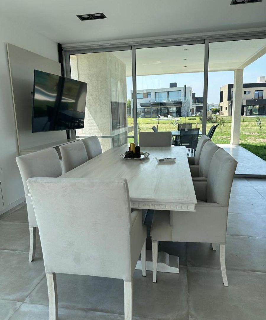 Casa en venta en Barrio Privado Terralagos Canning