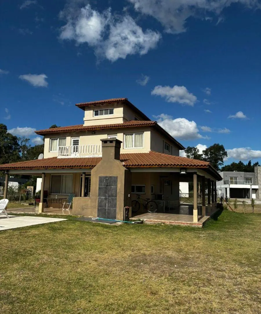 Casa en alquiler en La Magdalena Canning 5