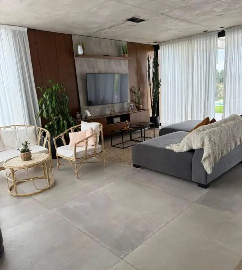 PROPIEDAD A LA VENTA EN BARRIO LA HORQUETA DE ECHEVERRIA 2