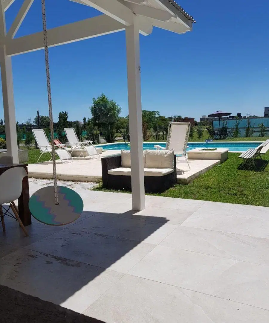 Casa en alquiler en Cruz del Sur Canning 3