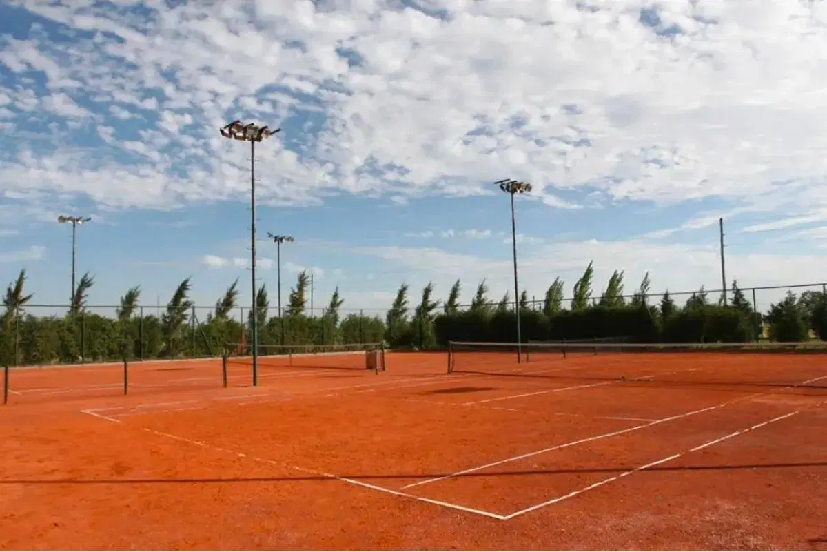 Venta de Lote de 963m2 en El Rebenque ETAPA 3 5