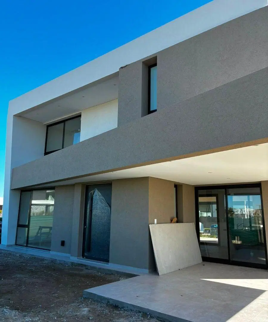 CASA EN VENTA A ESTRENAR EN BARRIO PRIVADO SAN SIMÓN 3