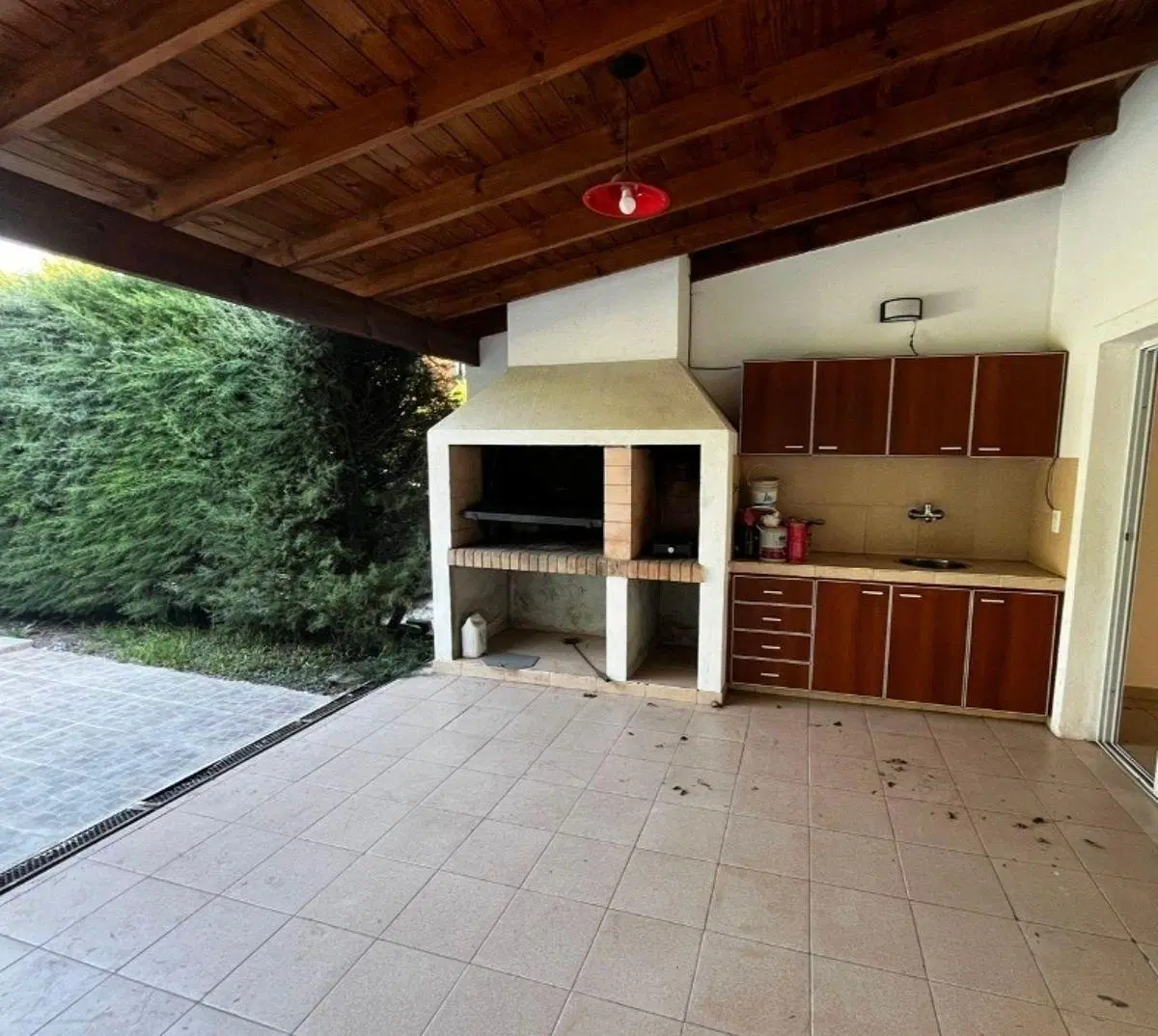 Casa en alquiler en Los Rosales Canning 2