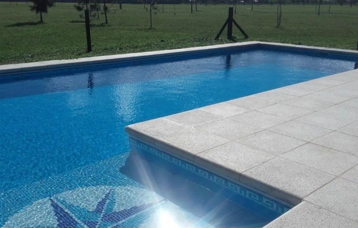 Casa 4 ambientes en alquiler en Fincas Sporting Club – San Vicente 2