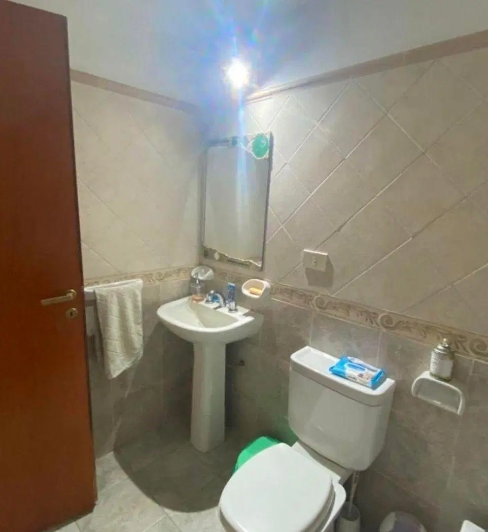 Casa 4 ambientes en venta en Barrio Echeverría del Lago 5