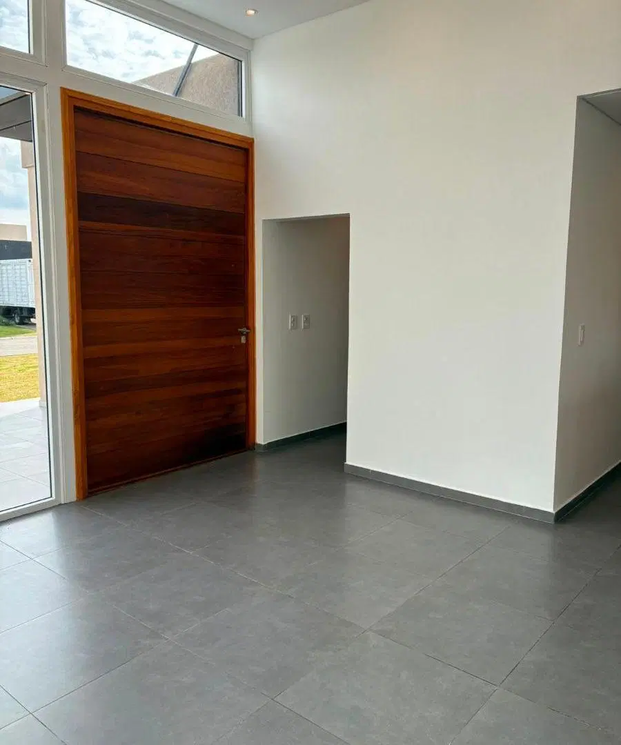 Casa en venta en el barrio San Felipe Canning 2