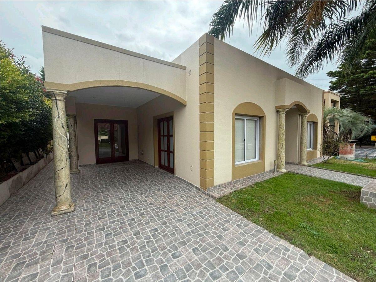 Casa en Venta – Country Venado II