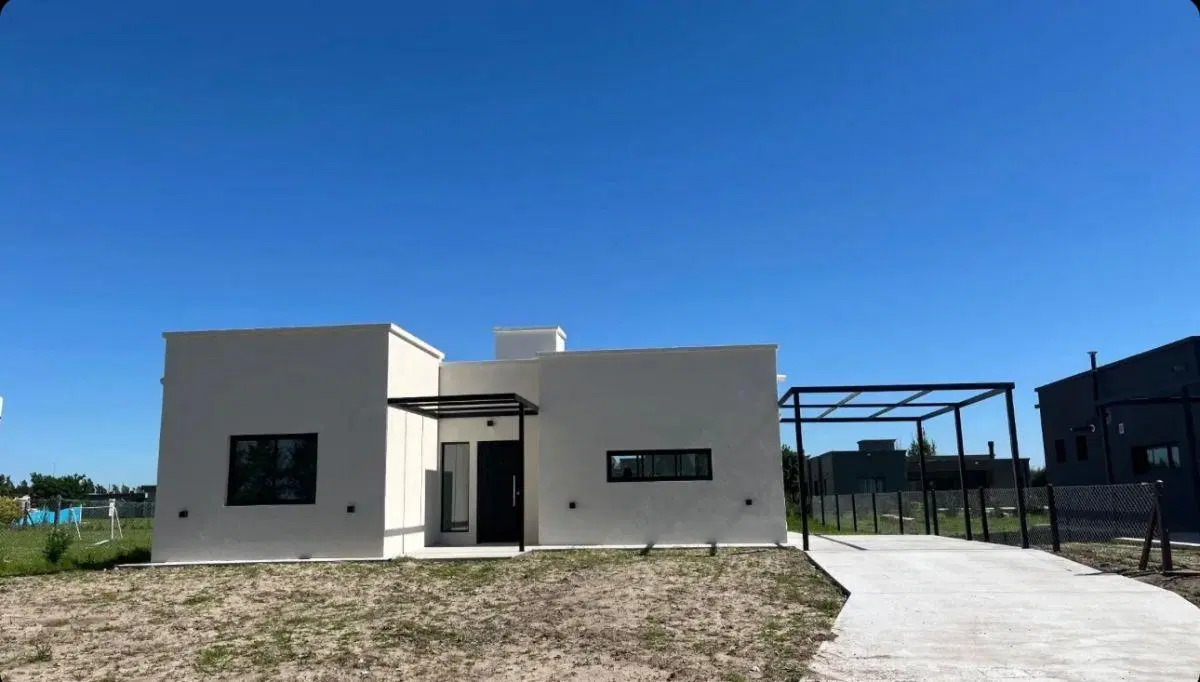 Casa en venta a estrenar en Barrio Belleville Canning 2