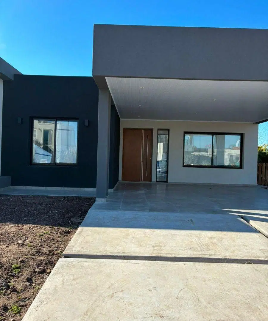 Venta Casa En Cruz Del Sur 3 Dormitorios Canning 2