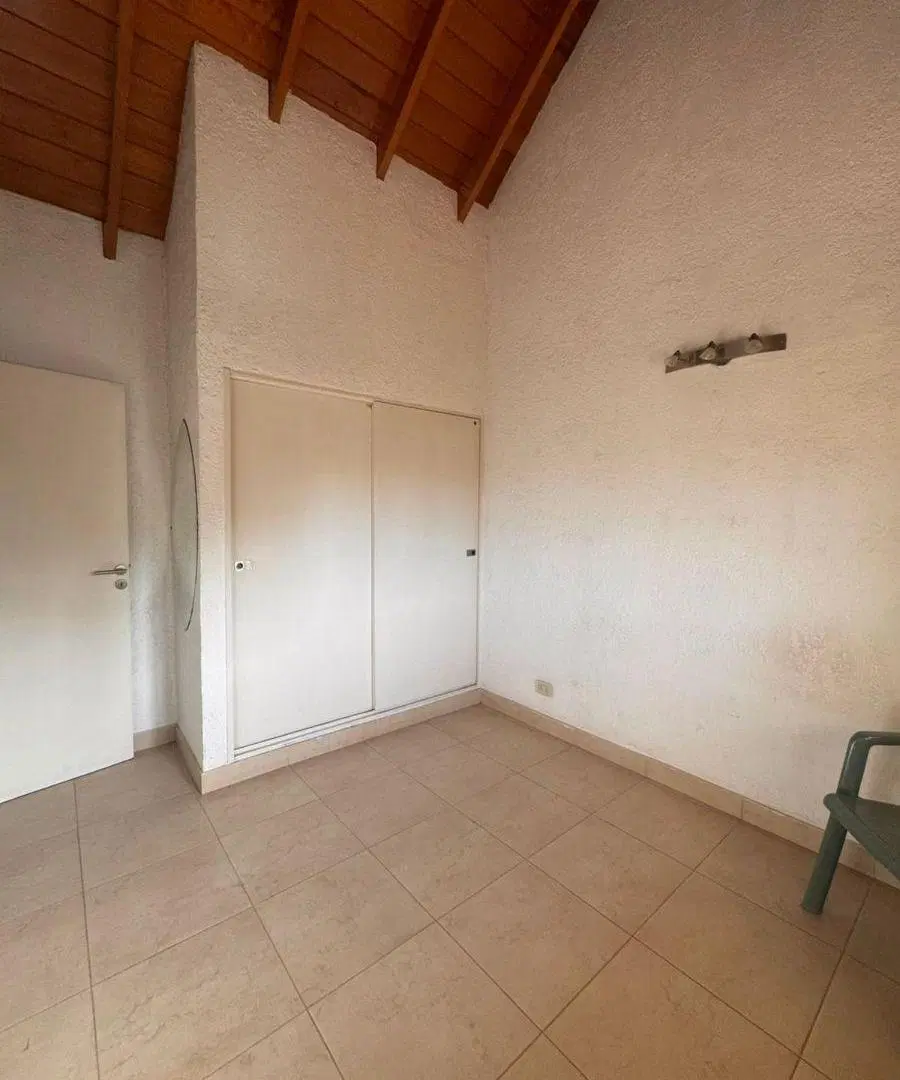 Propiedad a la venta en el Barrio Mi Refugio sobre lote de 447m2 5