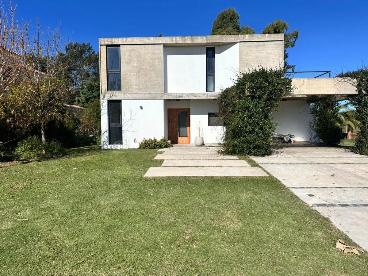 VENTA CASA EN BARRIO PRIVADO VALDEVEZ APTO CRÉDITO 2