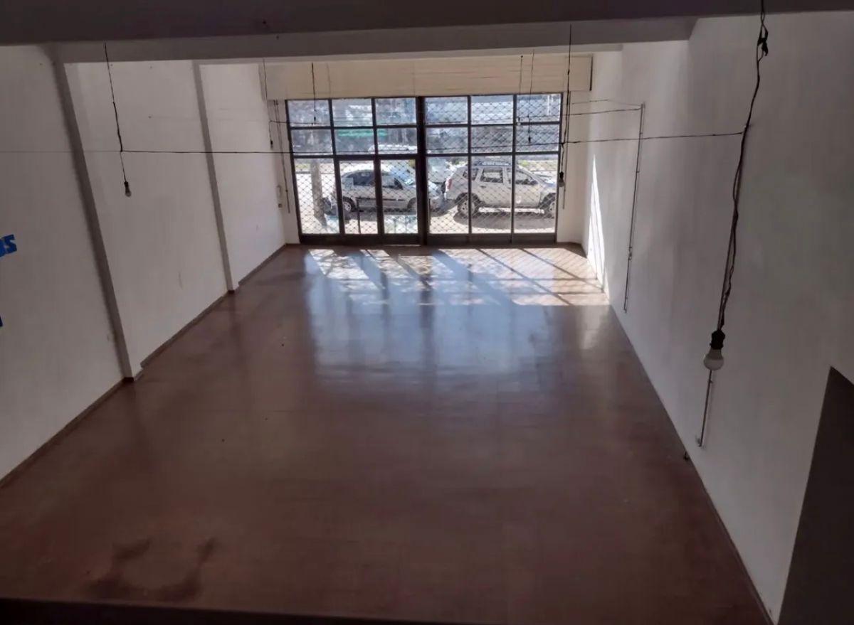 Foto de Local comercial en alquiler ubicado en Monte Grande, imagen 3