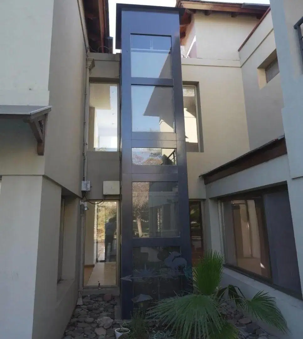 Casa Con Pileta En Venta - Saint Thomas Sur, Canning 8