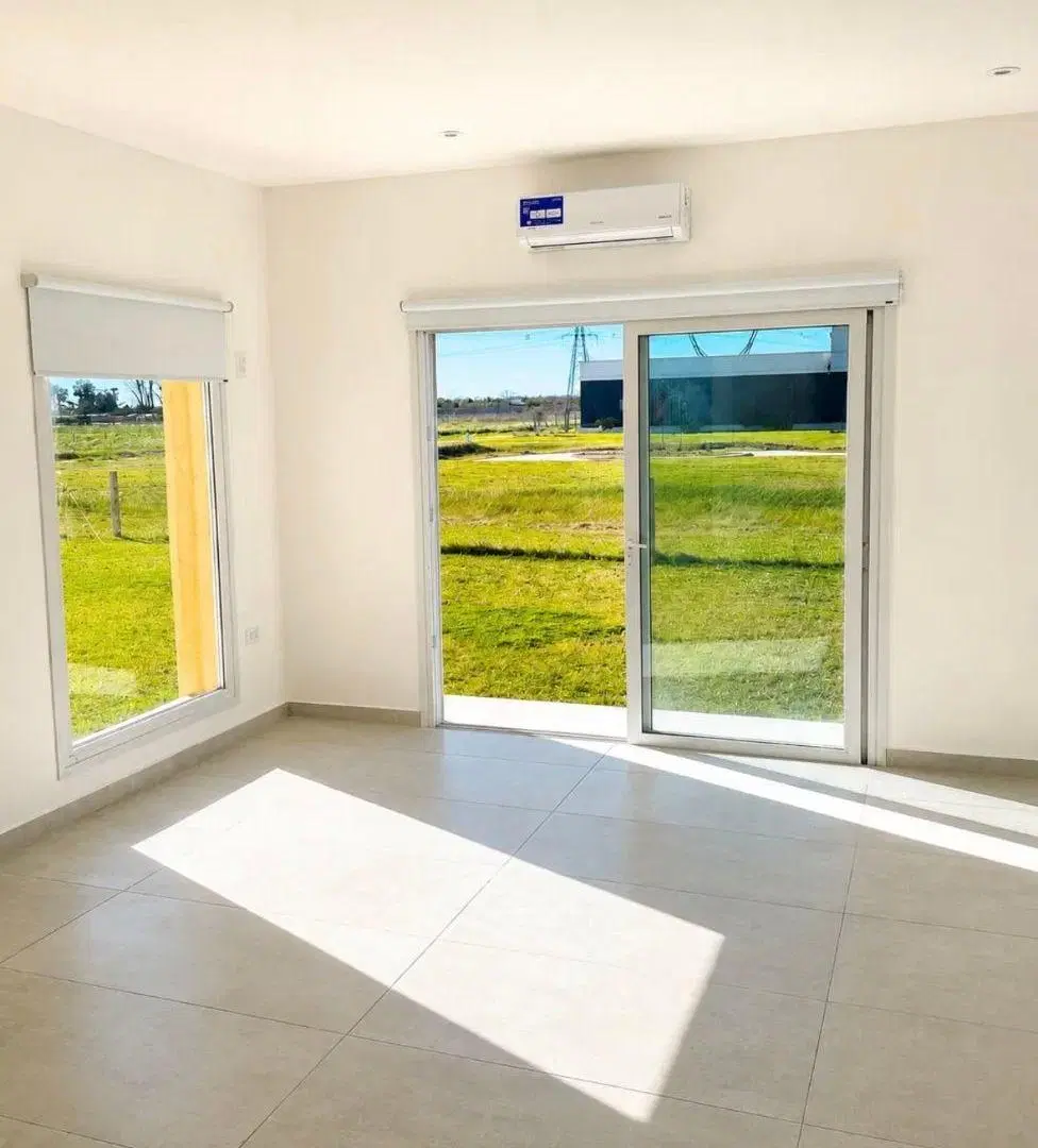 Casa en venta a estrenar en La Magdalena Canning 3