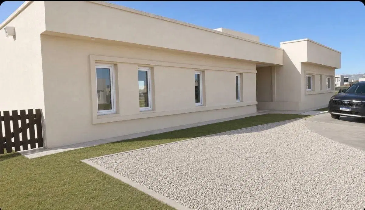 Casa en venta a estrenar en La Magdalena Canning 2