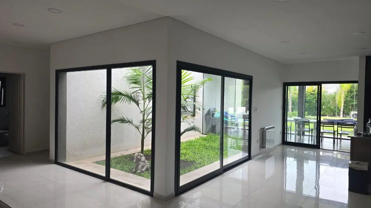 Casa en venta c/ cochera en Santa Rita 5