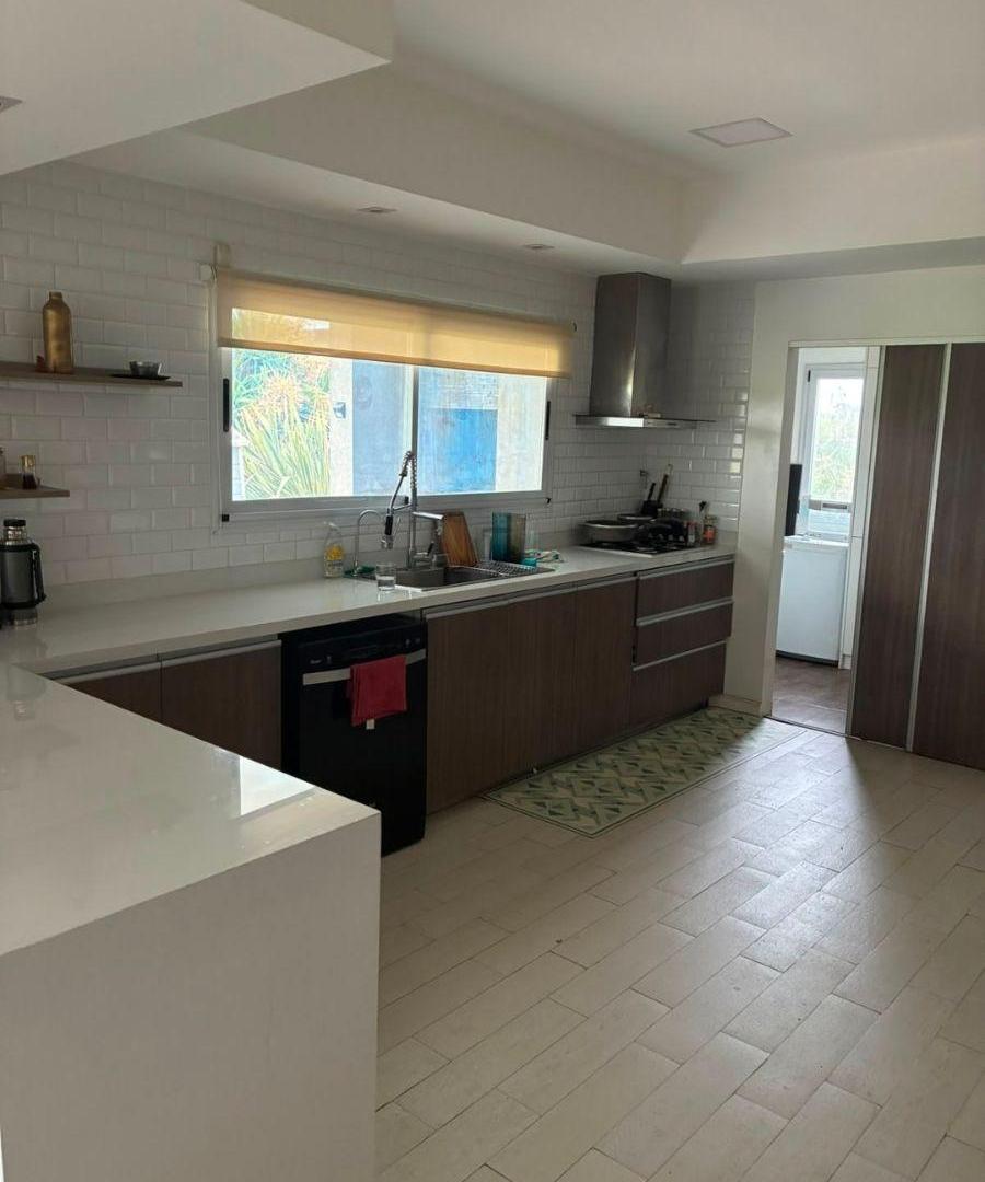 Foto de Casa en alquiler c/ cochera en La Magdalena Canning, imagen 4