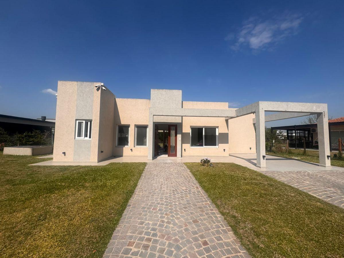 Foto de Casa en venta a estrenar en Santa Inés Canning . Acepta financiación, imagen 1
