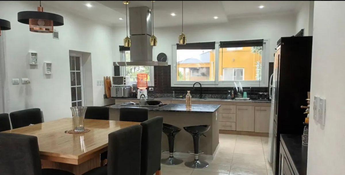 Foto de Casa en alquiler temporario en La Magdalena Canning, imagen 4
