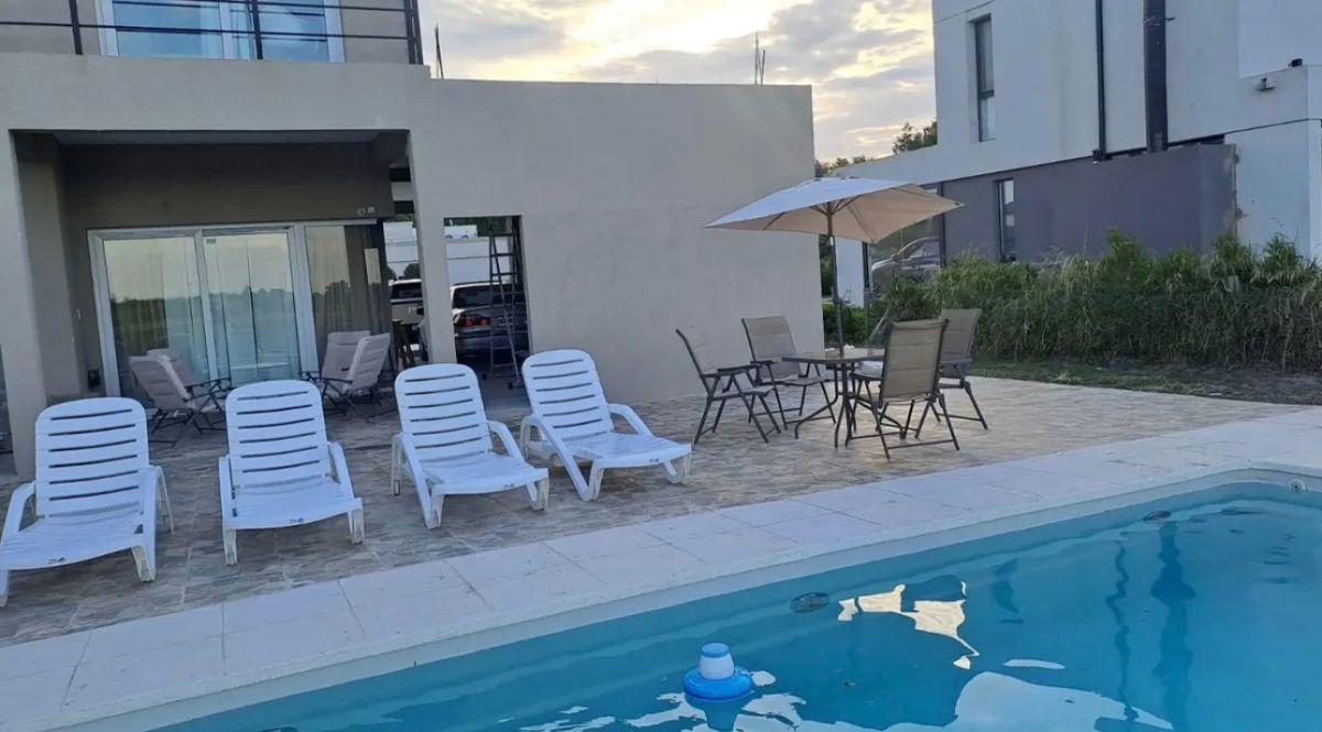 Foto de Casa en alquiler temporario en La Magdalena Canning, imagen 3