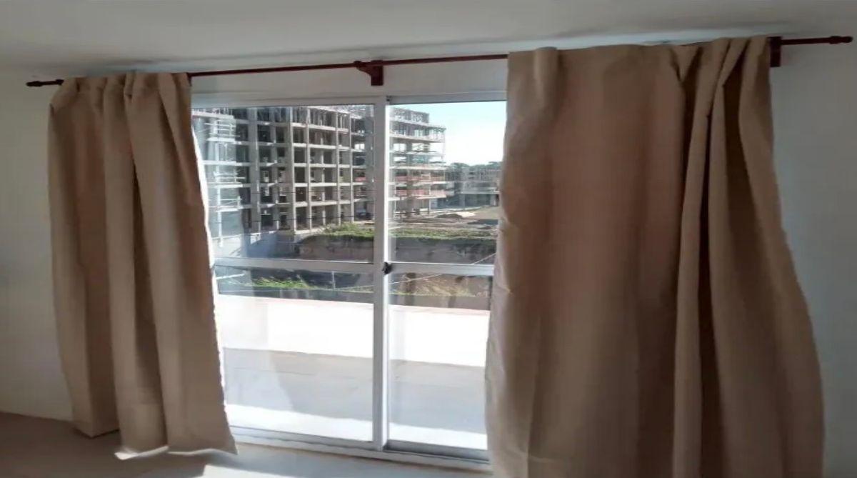 Foto de Oportunidad en el centro de Canning 3 deptos en venta, imagen 2