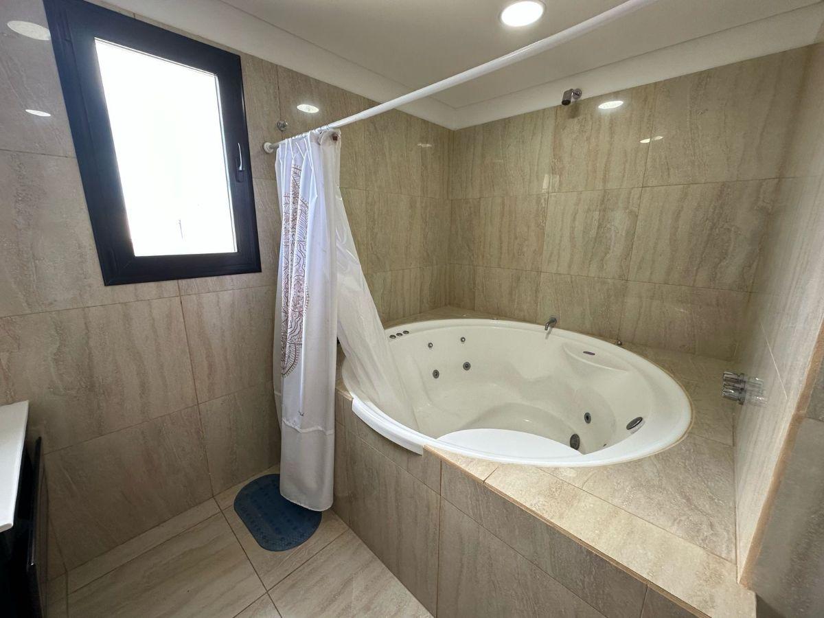 Foto de IMPECABLE CASA EN ALQUILER TEMPORAL EN LAGOS DE CANNING.-, imagen 3