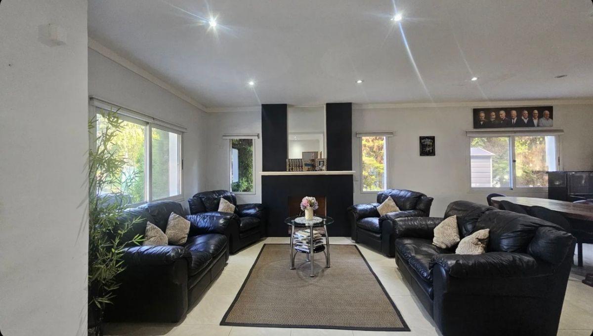 Foto de Casa en venta 6 ambientes en El Lauquen Canning, imagen 1