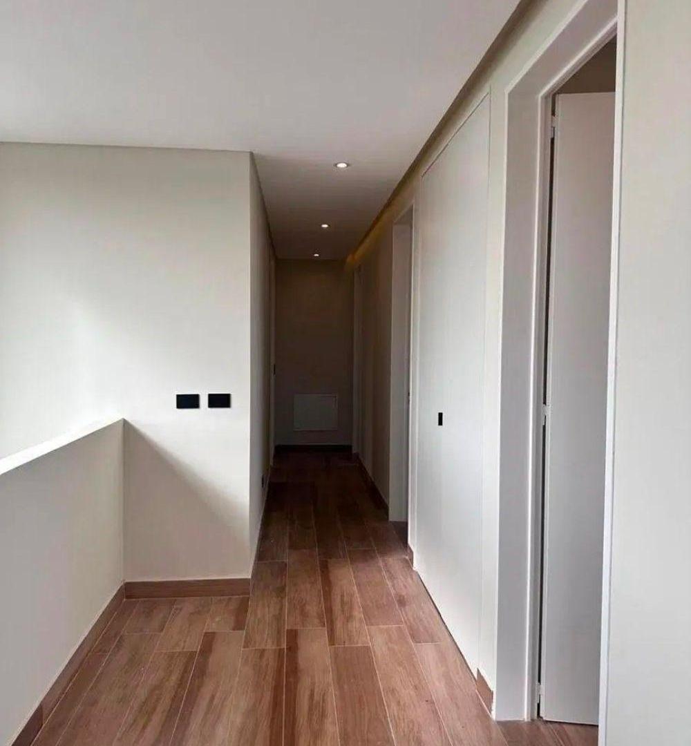 Foto de CASA DE 6 AMBIENTES CON PILETA EN SAINT THOMAS CHICO, imagen 2