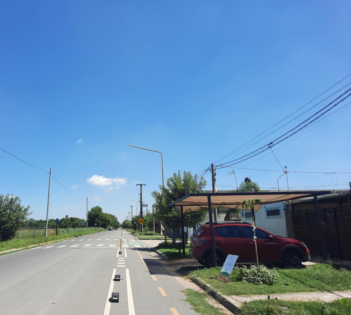 Venta Permuta Lote Terreno 200 m² Barrio Los Robles Pérez 4