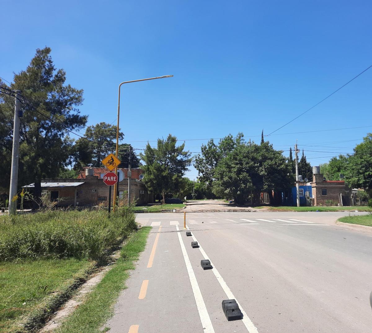 Venta Permuta Lote Terreno 200 m² Barrio Los Robles Pérez 1
