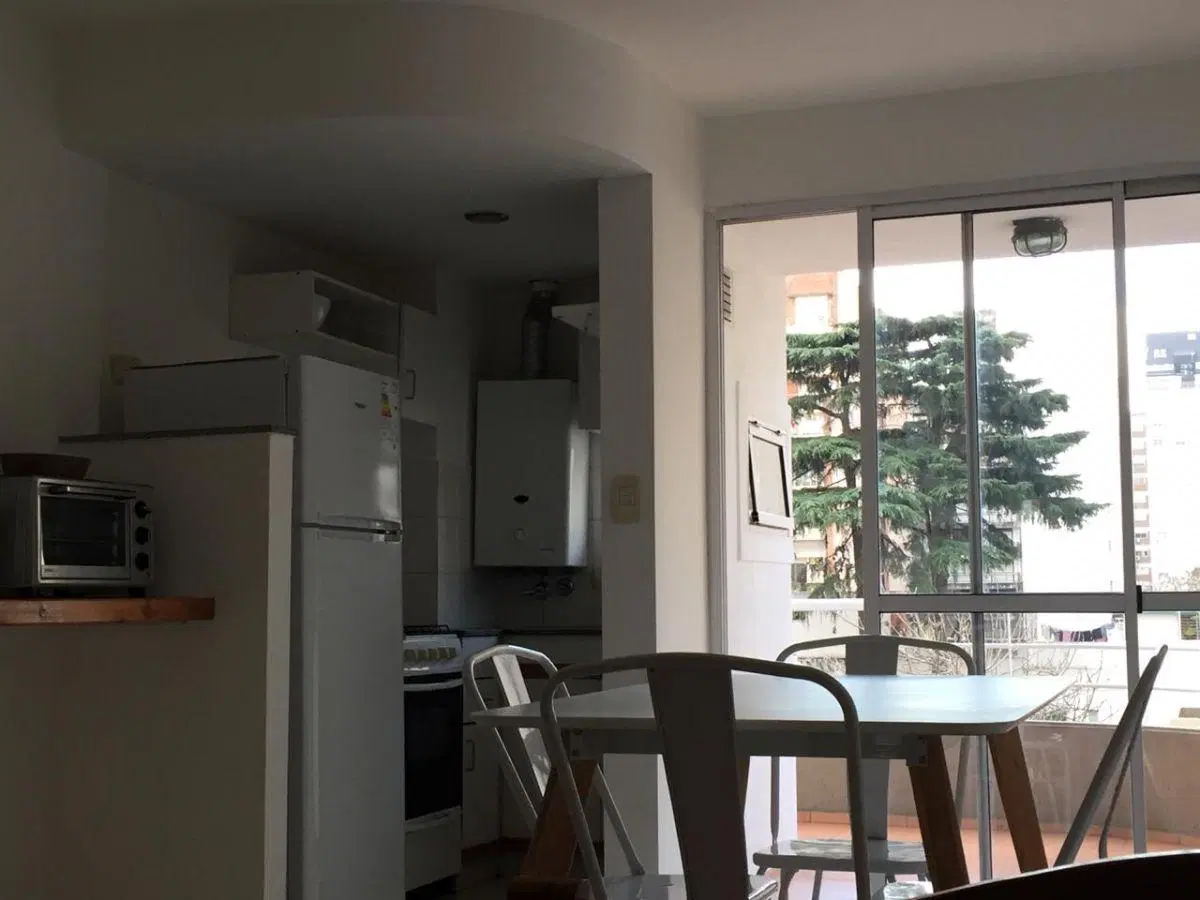 DEPARTAMENTO SEMIPISO EQUIPADO 1 DORMITORIO BALCÓN AL FRENTE 9 DE JULIO 500 CENTRO DE ROSARIO 4