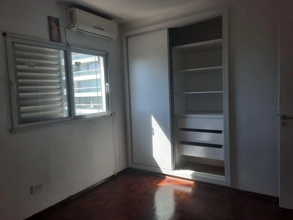 Departamento Semipiso 2 Dormitorios piso 7 vista plena al rio, Dorrego y rio Rosario 3