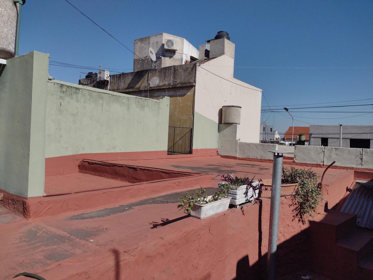 Casa en Lanús Oeste Excelente Ubicación 5