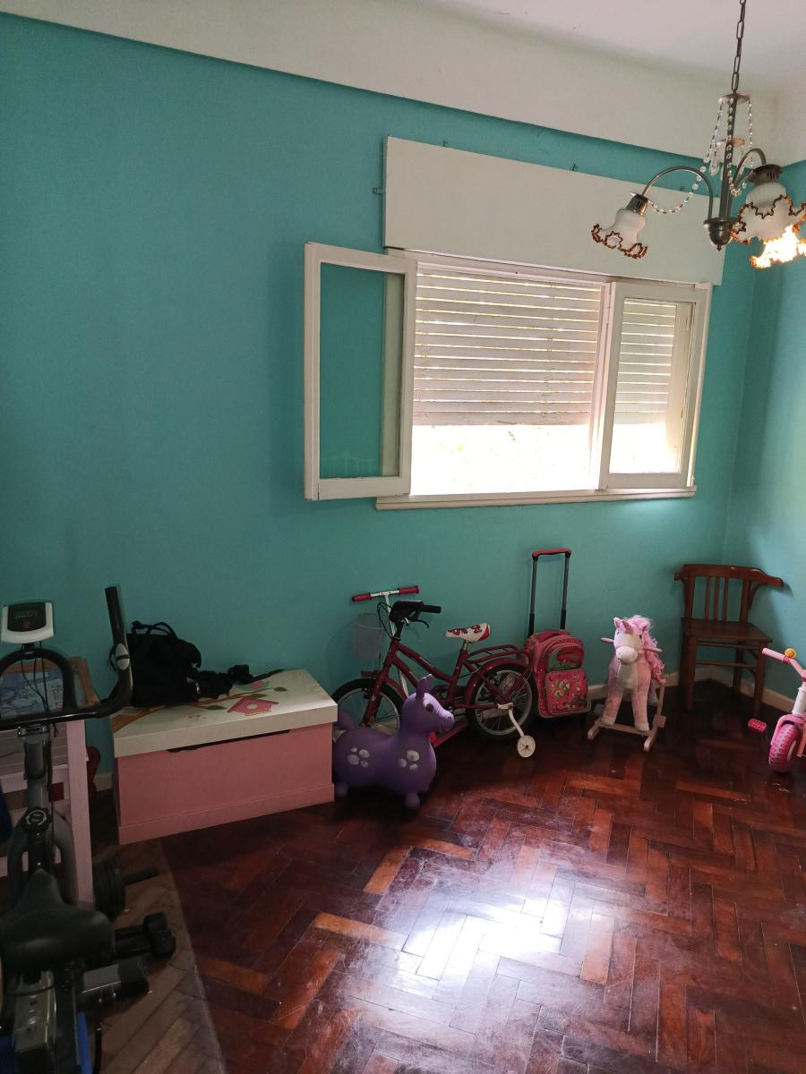 Excelente Ph En Venta a 1 cuadra de Hipólito Irigoyen. Apto Crédito