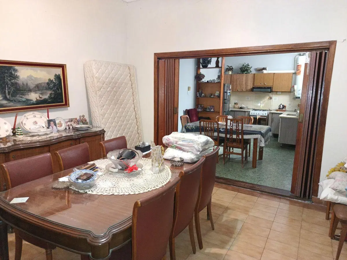 Casa 3 ambientes con gge y terraza 3