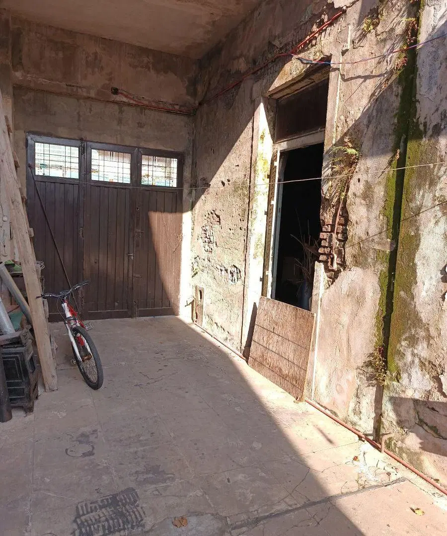 Galpón Al Fondo Con Vivienda A Reciclar 1