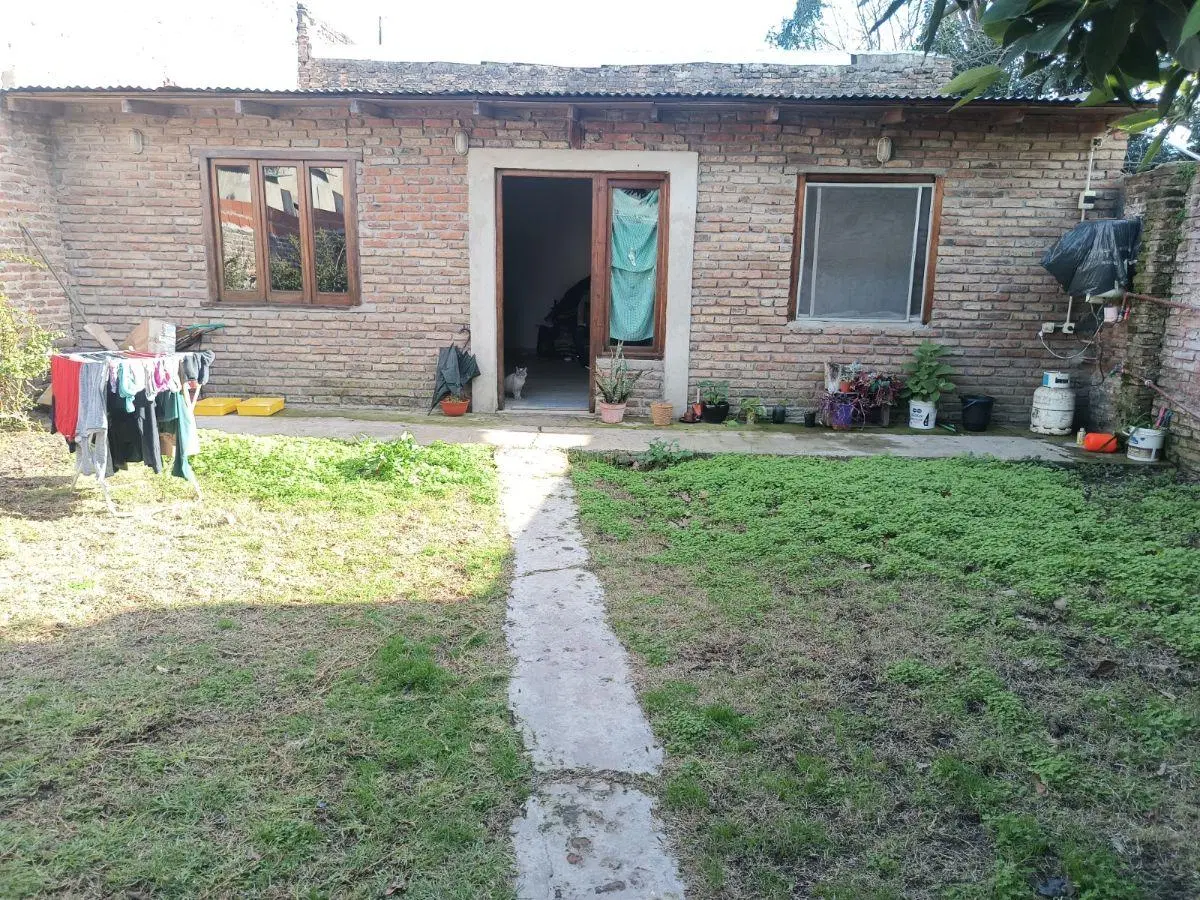 Ph 2 ambientes amplios con patio, parque y quincho. Apto a crédito 8