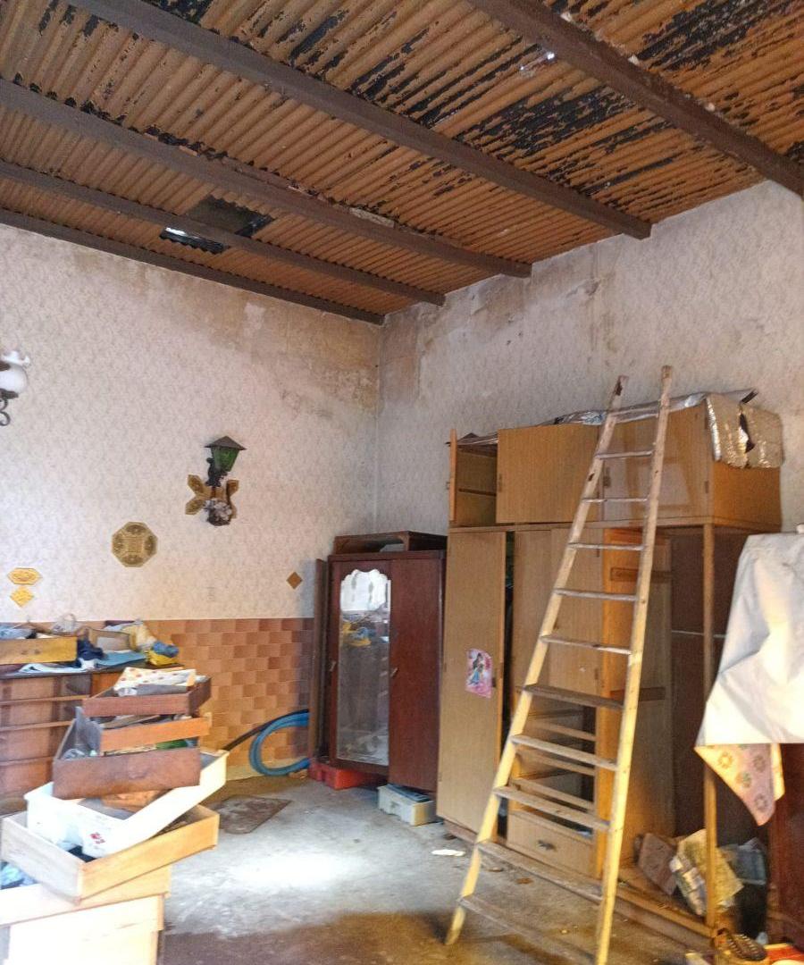 Foto de Casa En Venta En Piñeyro Con Gran Lote, Parque Y Pileta, imagen 2