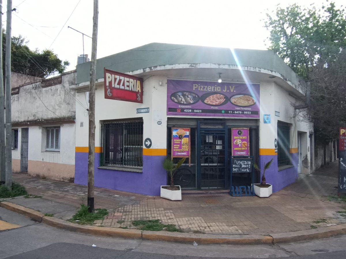 Foto de Casa Con Local En Esquina, imagen 4