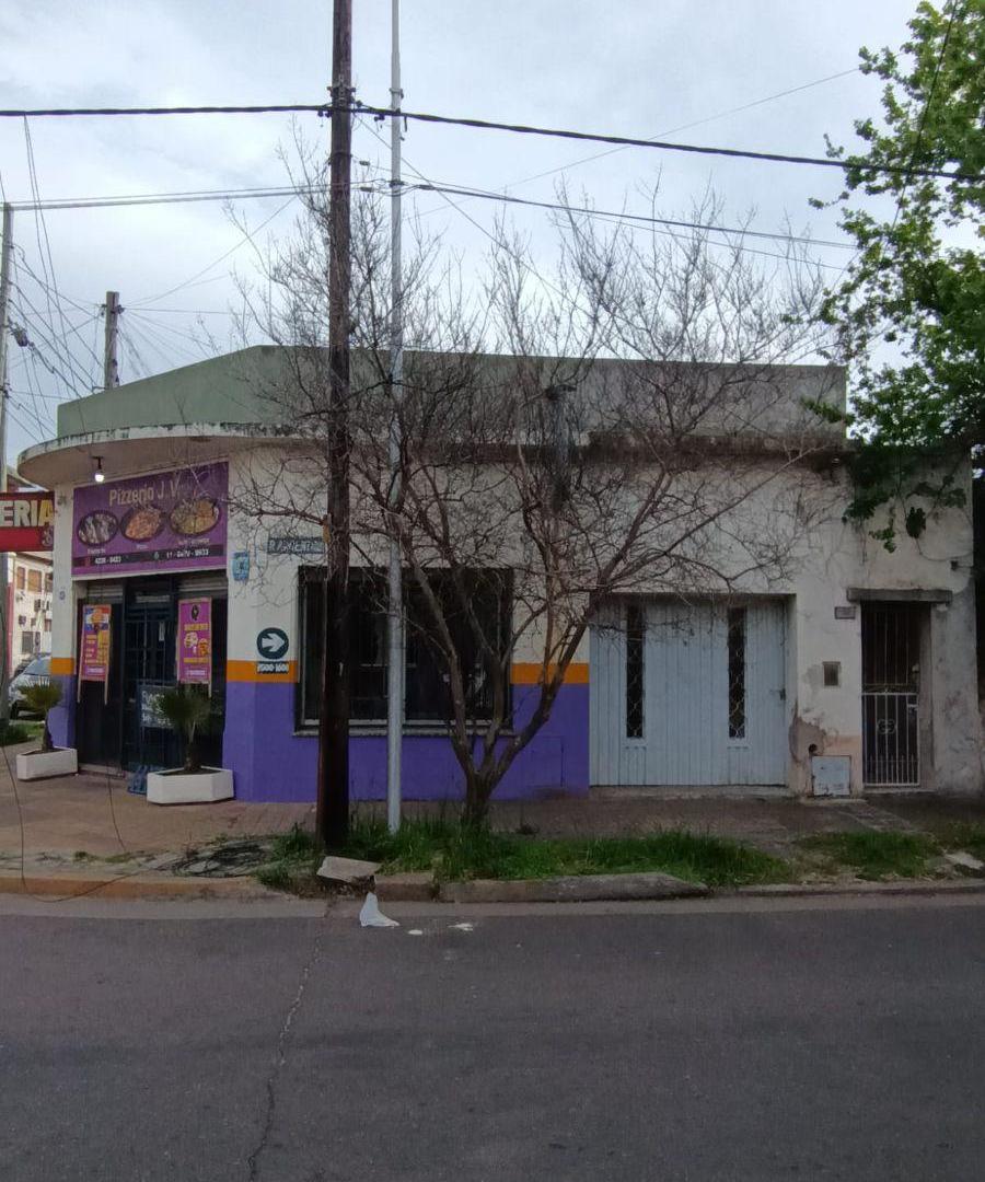 Foto de Casa Con Local En Esquina, imagen 5