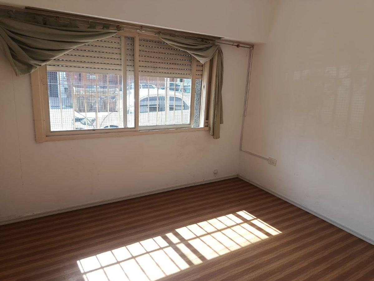 Foto de Departamento planta baja frente 3 ambientes con patio, imagen 5