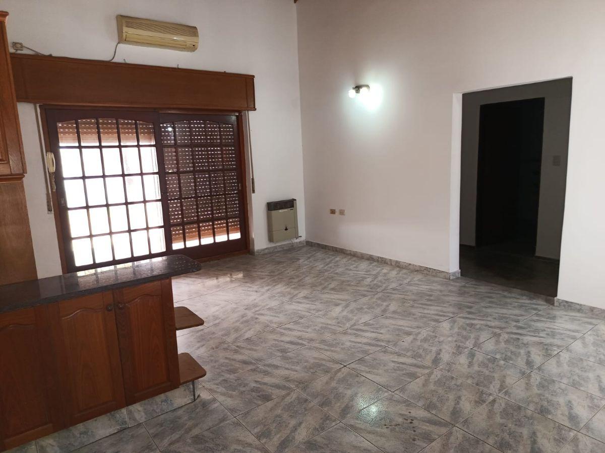 Foto de Excelente Casa con gge y parque, imagen 5