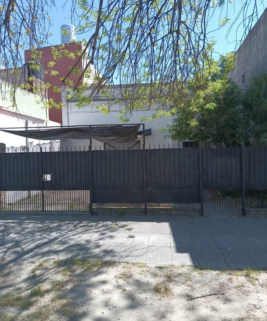 Foto de Lote Con Construcción A Reciclar O Demoler, imagen 3