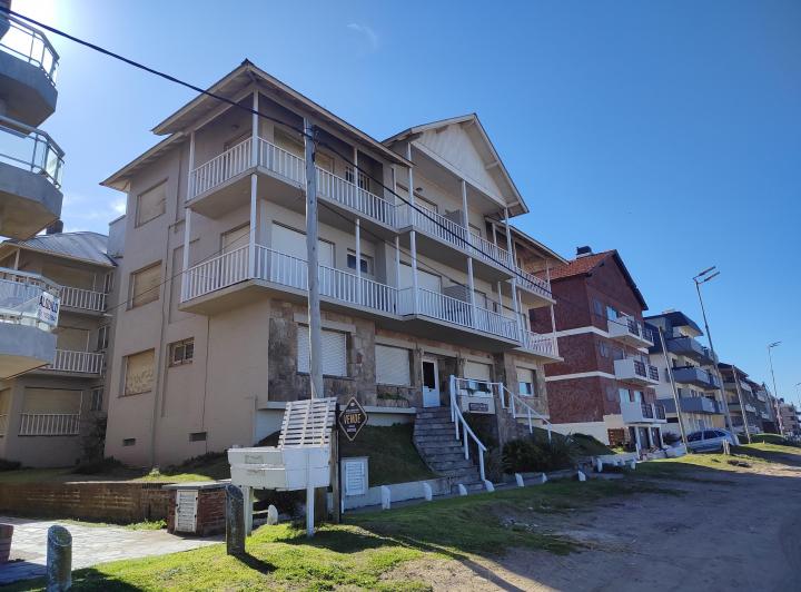 CODIGO 304 - DEPARTAMENTO 4 AMBIENTES - VISTA AL MAR - PINAMAR 2